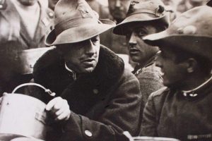 La paura e il delirio di Gabriele D'Annunzio a Fiume - THE VISION