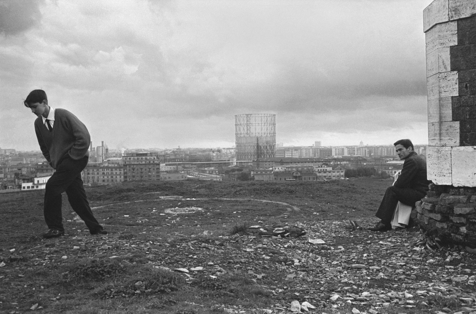 Come Pasolini e Calvino litigarono sul concetto di lotta all’omologazione