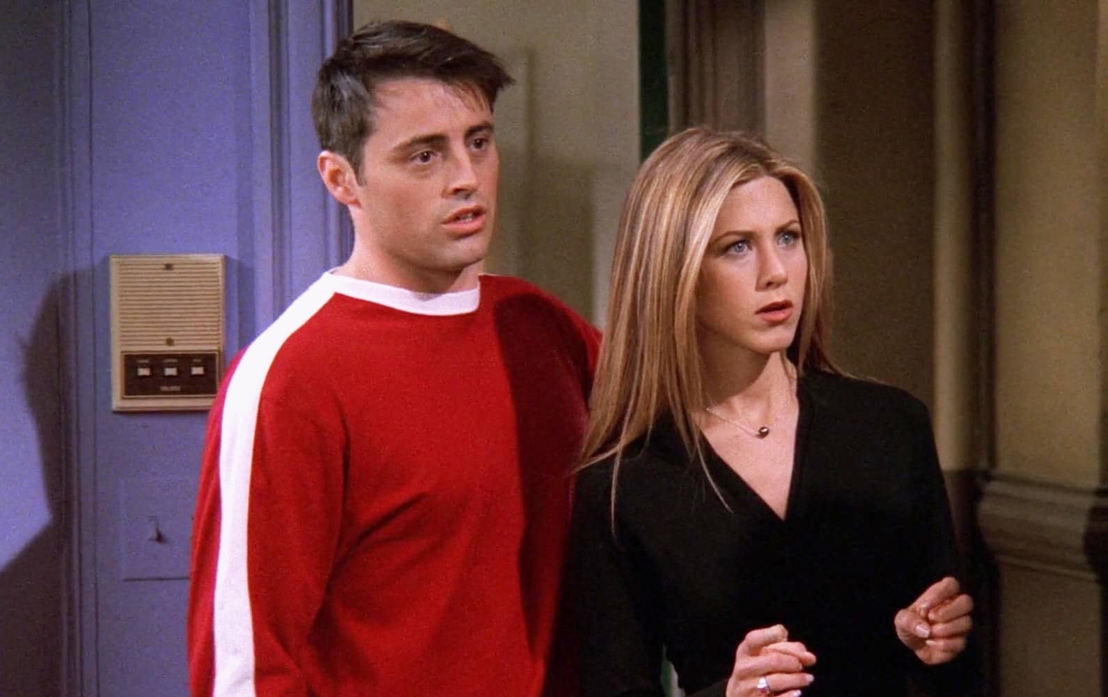 Quando fare Monica e Chandler hook up Qatar incontri femminili
