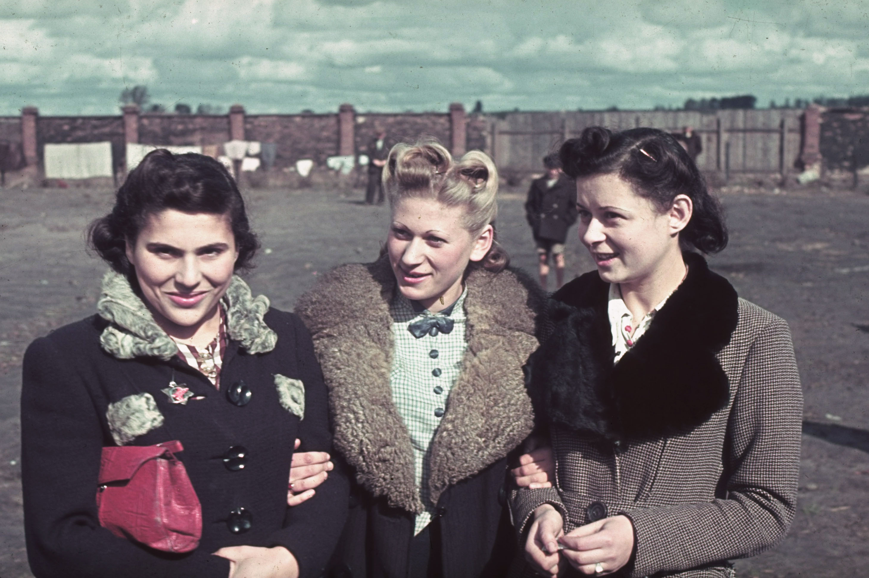 Немцы в Польше 1940 в цвете