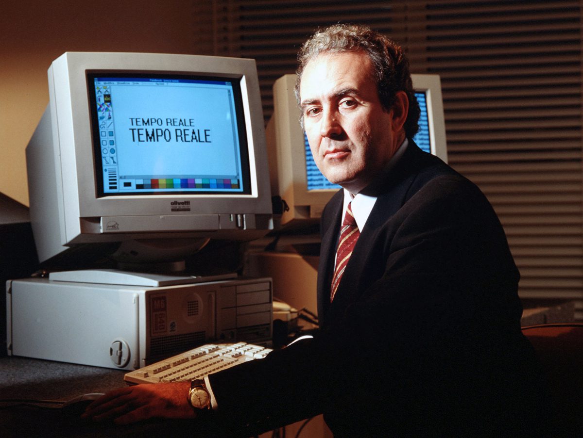 Santoro è uno dei più coraggiosi giornalisti della tv italiana e non è